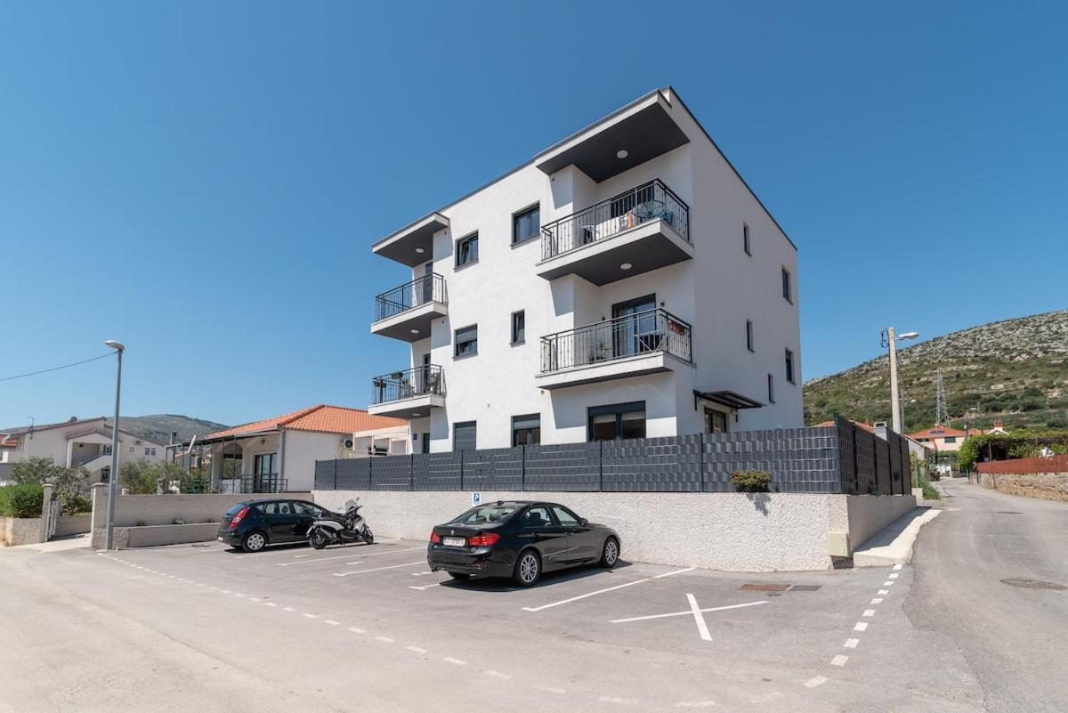 Apartman Spiro Trogir Exterior foto